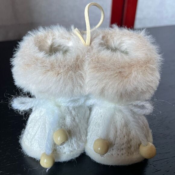 Christmas Tree Ornament: Soft White Baby Boot Ornament (New) - Picture 5 of 7